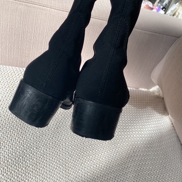 stuart weitzman icon boots 5050
